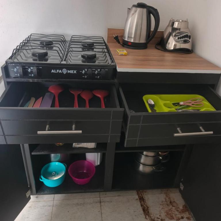 Roux - One-Bedroom Apartment - 8