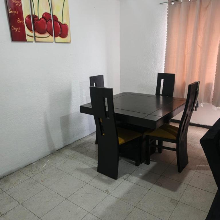 Roux - One-Bedroom Apartment - 18