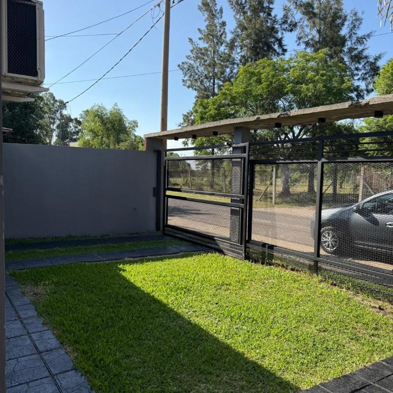 Casa Completa con Piscina - Parrilla - Ubicación - Casa de 2 dormitorios - 10