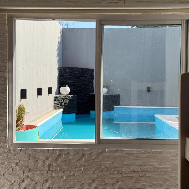 Casa Completa con Piscina - Parrilla - Ubicación - Casa de 2 dormitorios - 9