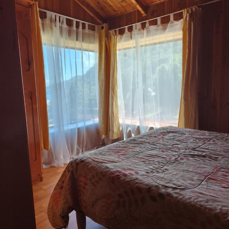 Hospedaje Maravillas del Sur - Five-Bedroom House - 1