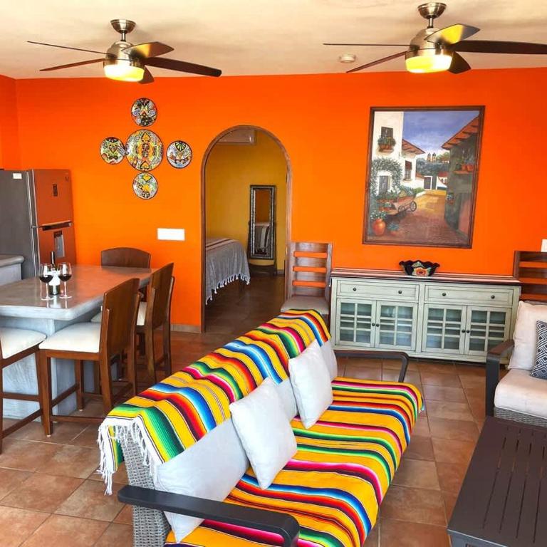 Penthouse Luxury 3BR with Ocean View Private Terraces and Heated Pool - Penthouse Apartment - 7