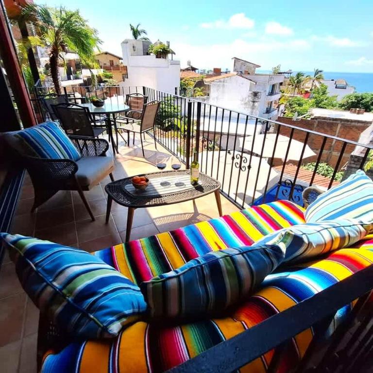 Penthouse Luxury 3BR with Ocean View Private Terraces and Heated Pool - Penthouse Apartment - 11