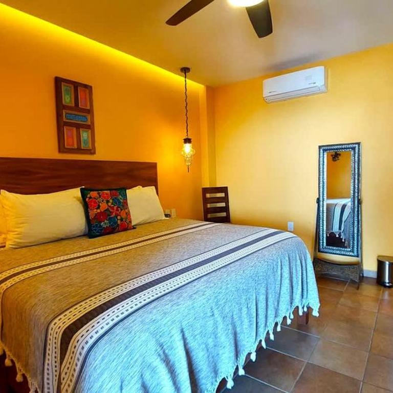 Penthouse Luxury 3BR with Ocean View Private Terraces and Heated Pool - Penthouse Apartment - 28