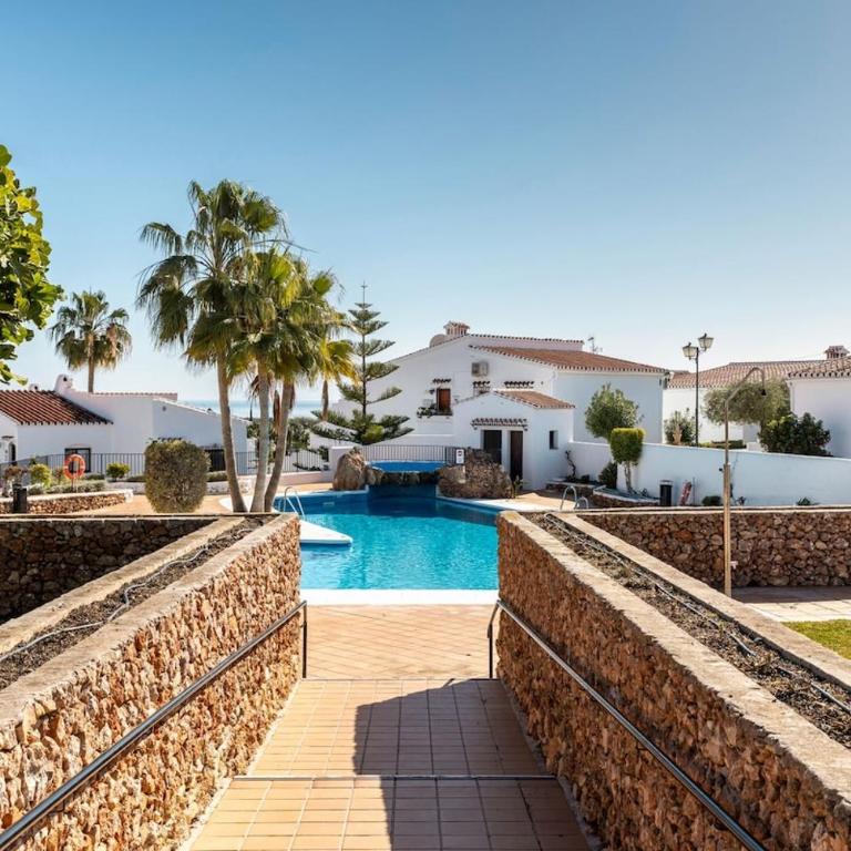 Sea View Apt Capistrano Village Nerja - Apartamento de 1 dormitorio con balcón y vistas al mar - 3