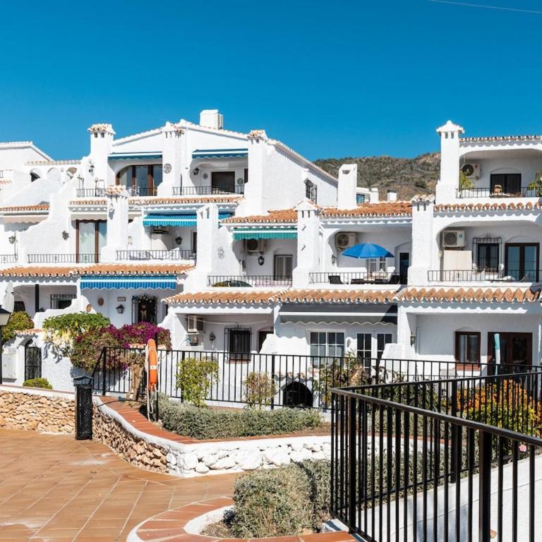 Sea View Apt Capistrano Village Nerja - Apartamento de 1 dormitorio con balcón y vistas al mar - 11