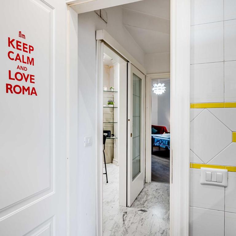 Domus Antica Trastevere - Camera Matrimoniale/Doppia con Letti Singoli con Bagno - 8