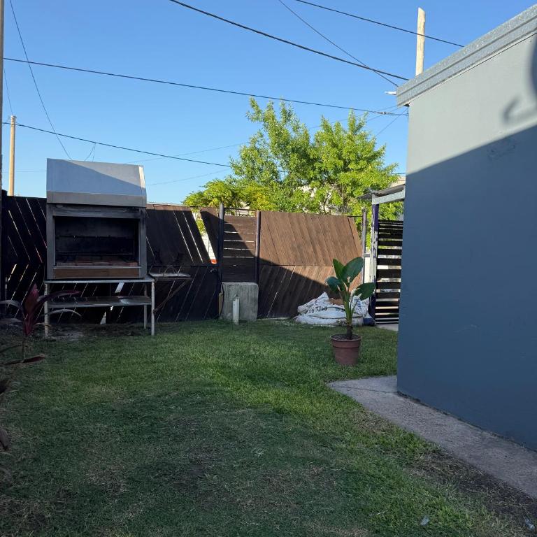 Casa familiar con piscina a 10 minutos del centro - Casa de 2 dormitorios - 28