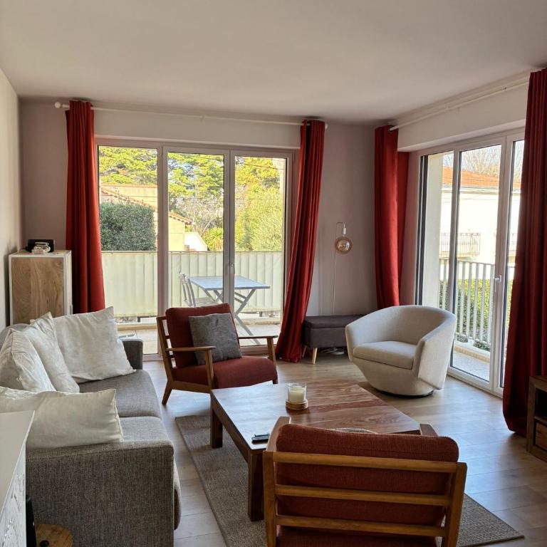 Magnifique appartement climatisé de 87m², à 100m de la plage - Appartement 2 Chambres - 3