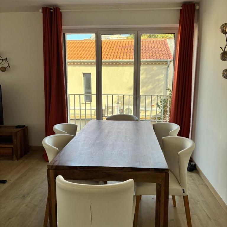 Magnifique appartement climatisé de 87m², à 100m de la plage - Appartement 2 Chambres - 9
