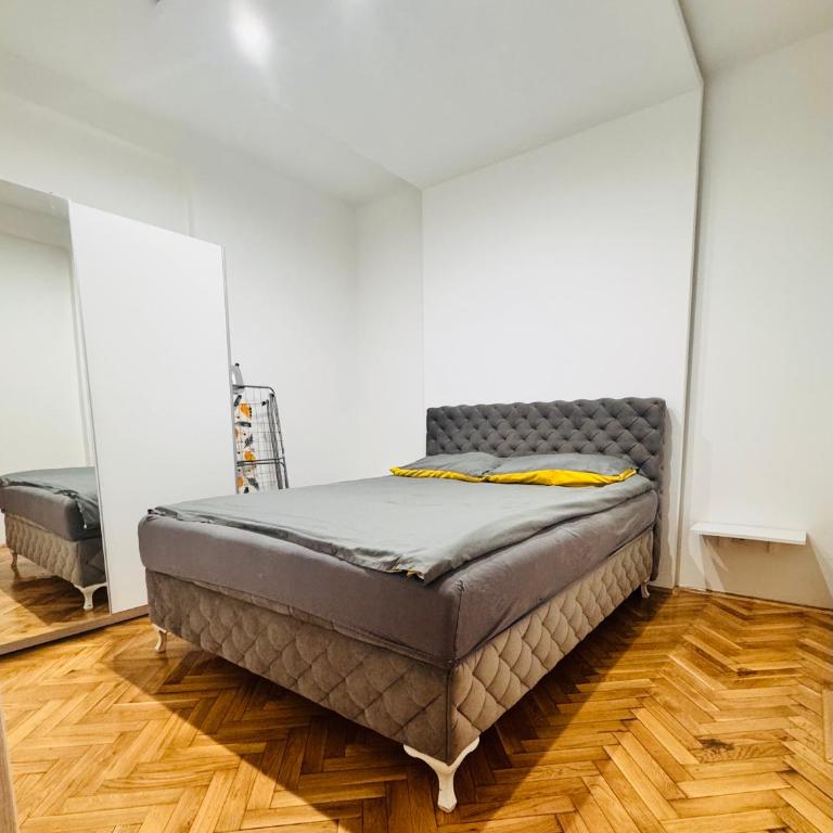 Apartman Centar 021 - One-Bedroom Apartment - 1