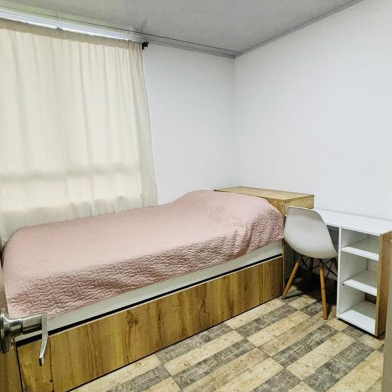 Apartamento 1 piso en conjunto Amarilo - Two-Bedroom Apartment - 6