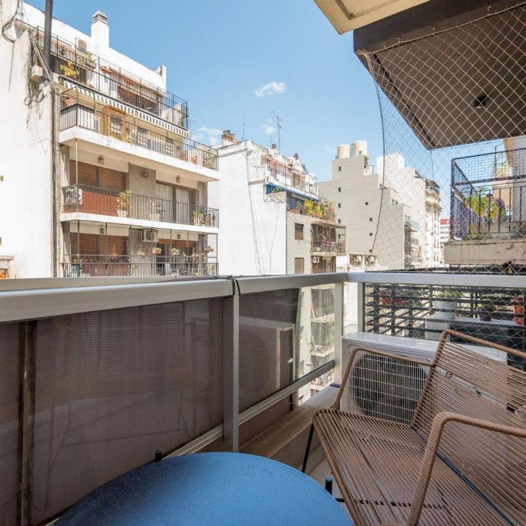 Apartment Paraguay and Larrea IV by For Rent Argentina - Estudio - 19