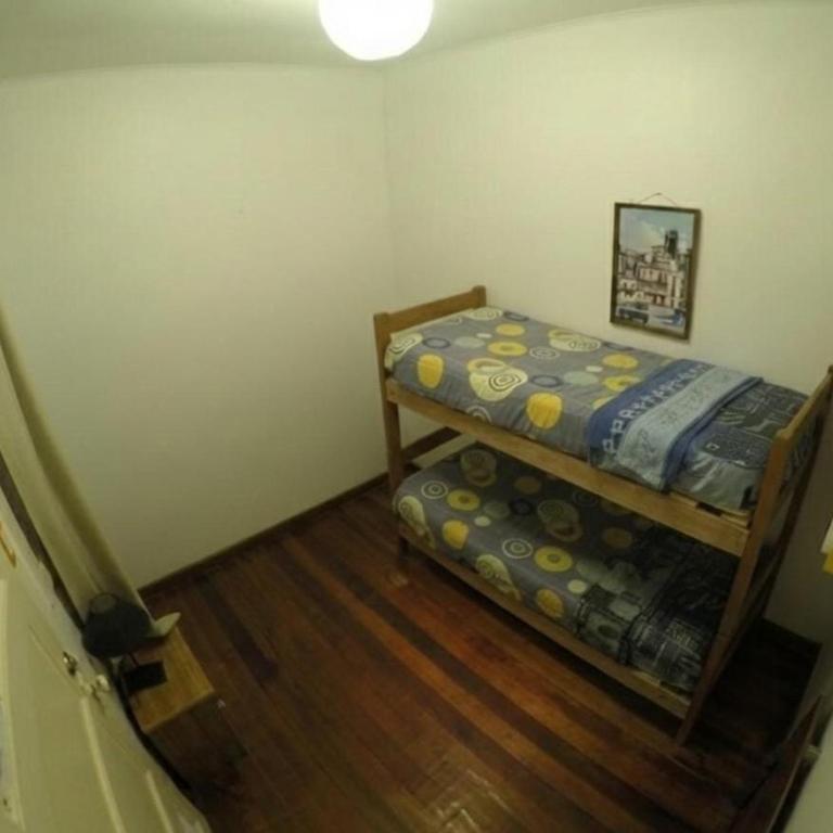 Lemuria Hostel - Standard Twin Room with Shared Bathroom - 1