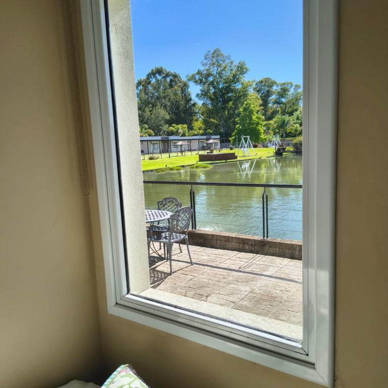 Complejo Aquiles - Habitación Doble con vistas al lago - 8