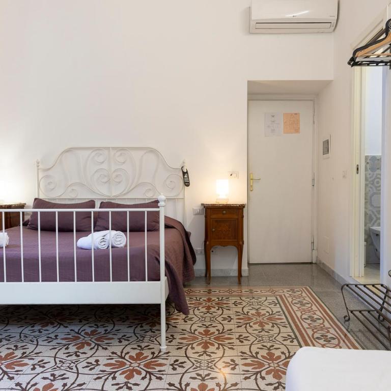 B&B Domus Aurea - Camera Deluxe - 3