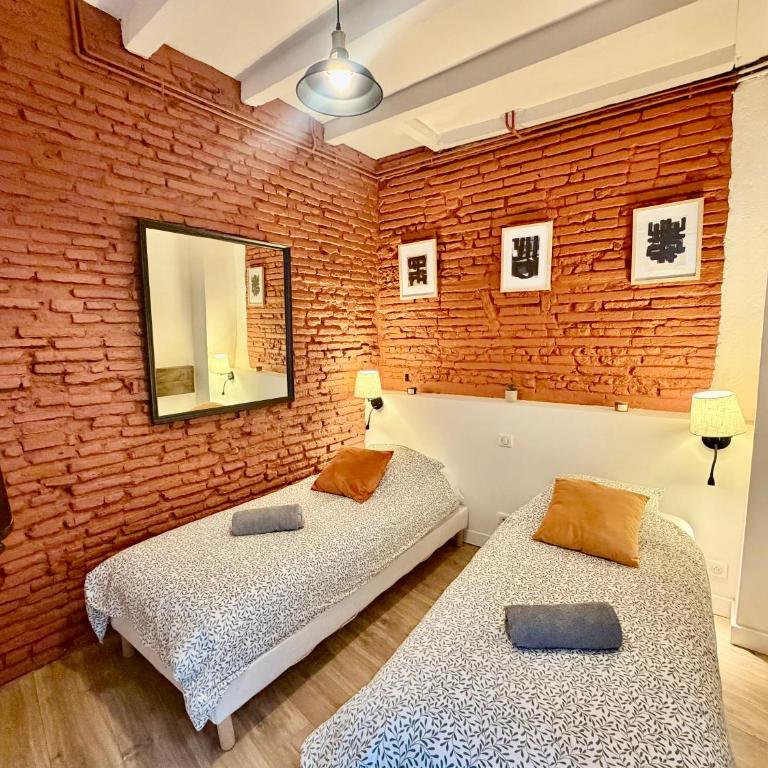 Tourneurs Toulousain - Charme & Spacieux - 2 chambres - Centre ville Toulouse - Two-Bedroom Apartment - 22
