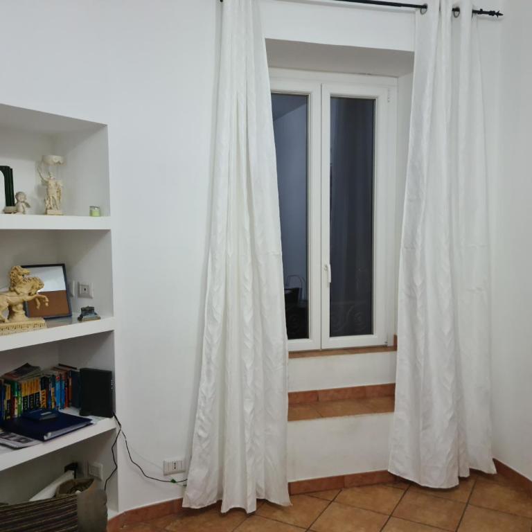 Il Grillo ai Fori Romani - Appartamento con 2 Camere da Letto - 20