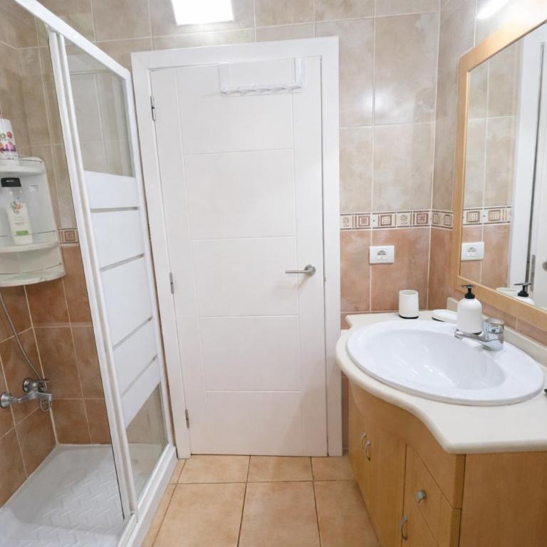 Habitación individual para septiembre en el Centro - Habitación Individual - 3