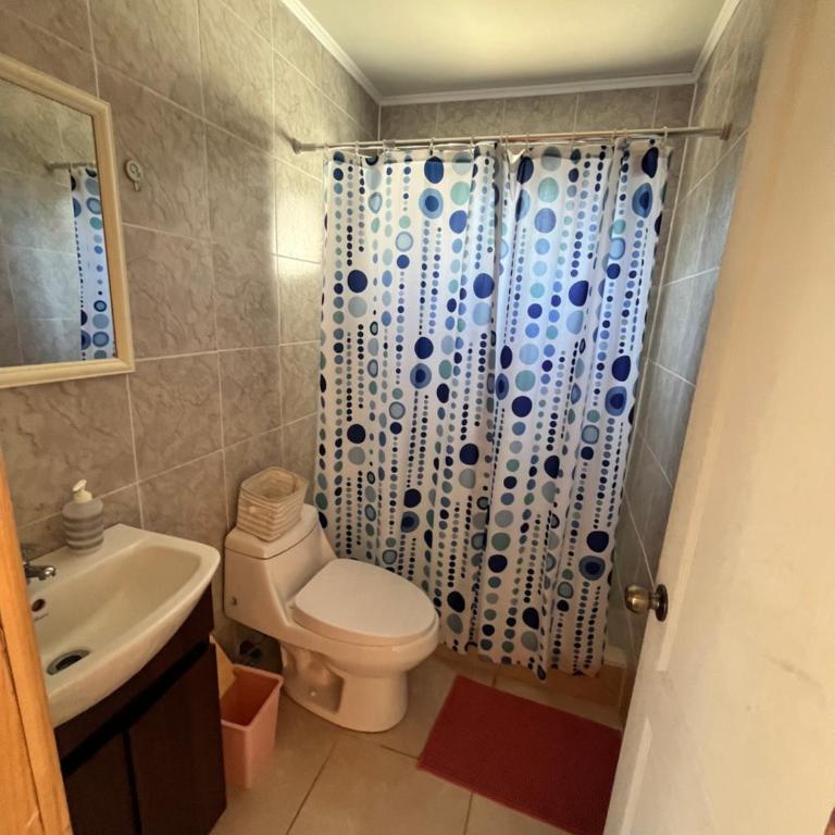 Casa con piscina en Quillón - Three-Bedroom Apartment - 5