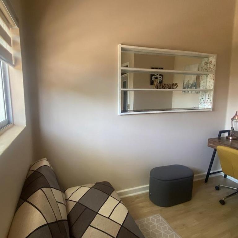 Departamento central y acogedor 2D 3 huéspedes - Two-Bedroom Apartment - 35