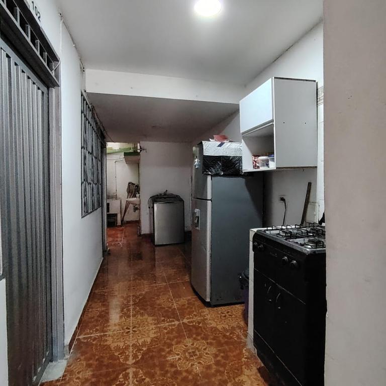 Habitaciones privadas con servicio de lavadora y cocina - Habitación Doble con baño privado - 24