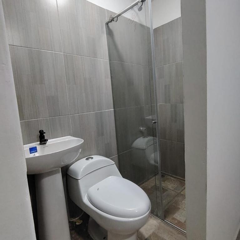 Habitaciones privadas con servicio de lavadora y cocina - Habitación Doble - 12