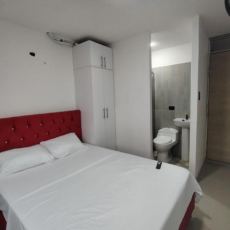 Habitaciones privadas con servicio de lavadora y cocina - Habitación Doble con baño privado - 13