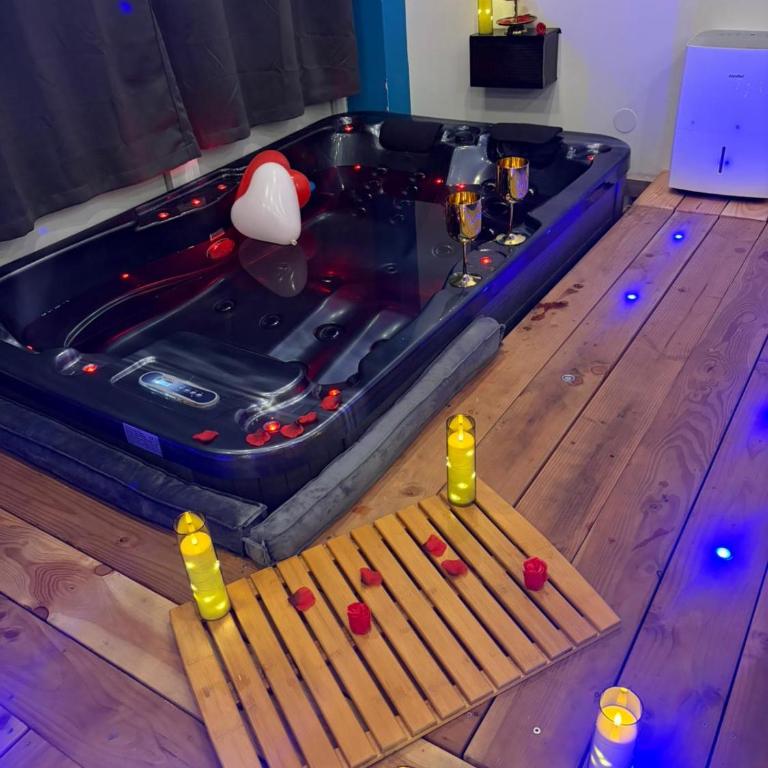 Apparte front de mer avec Jacuzzi & Clim - Studio with Spa Bath - 2