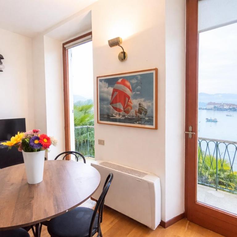 La Baia - One-Bedroom Apartment - 2