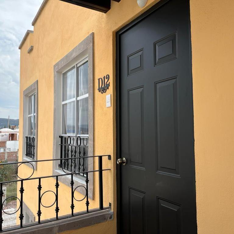 Lindo Departamento Residencial Privado - Apartamento de 2 dormitorios - 3