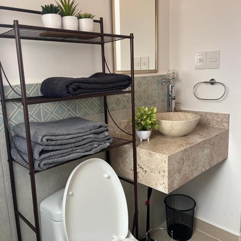 Lindo Departamento Residencial Privado - Apartamento de 2 dormitorios - 21