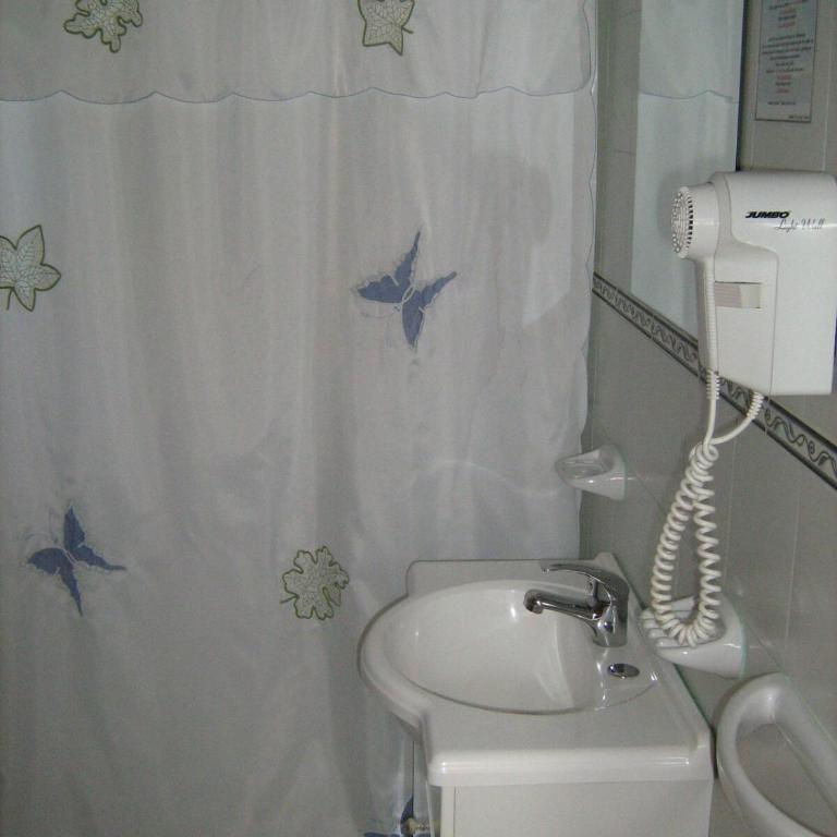 Cabañas Río de las Vueltas, El Chaltén, Patagonia - Two-Bedroom House - 30