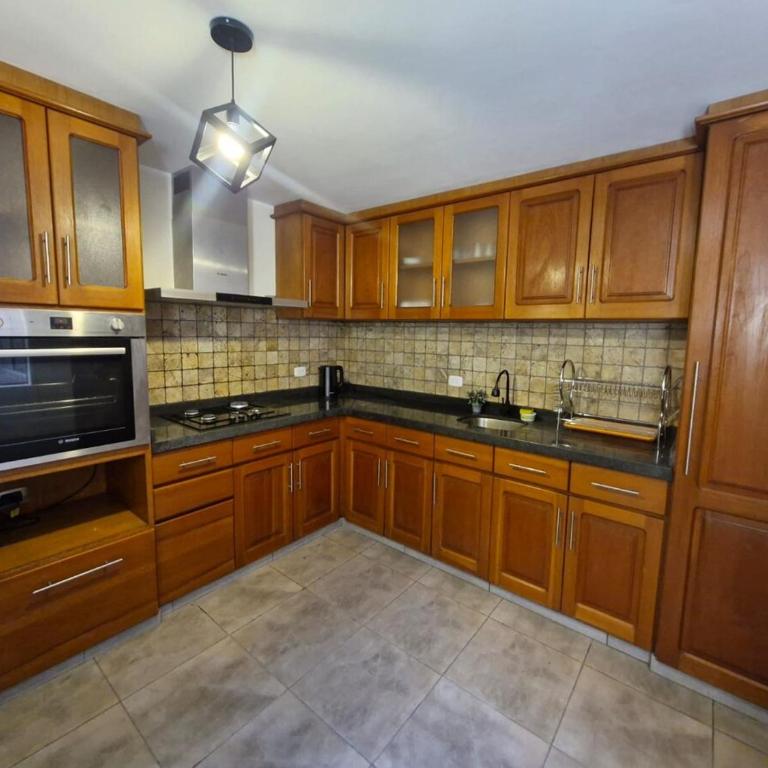 Apartamento Centro Arequipa - Three-Bedroom Apartment - 8