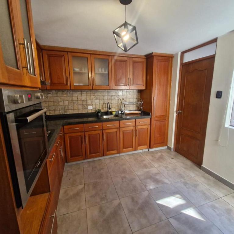 Apartamento Centro Arequipa - Three-Bedroom Apartment - 9