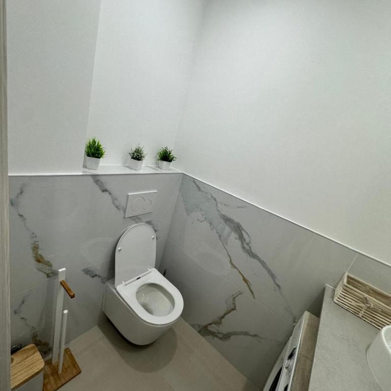 Prestigious 2p - 10 min near beaches - Air conditioning - Garage - Apartamento de 1 dormitorio - 12