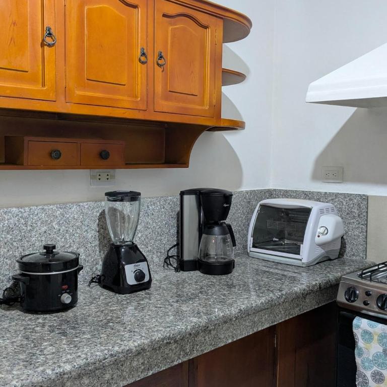 Cozy 2BR Home Near Downtown Family Friendly - Apartamento de 2 dormitorios - 51
