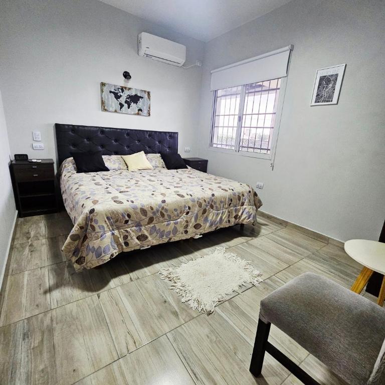 Casa Valle Viejo con Cochera Cubierta Gratis - Two-Bedroom House - 17