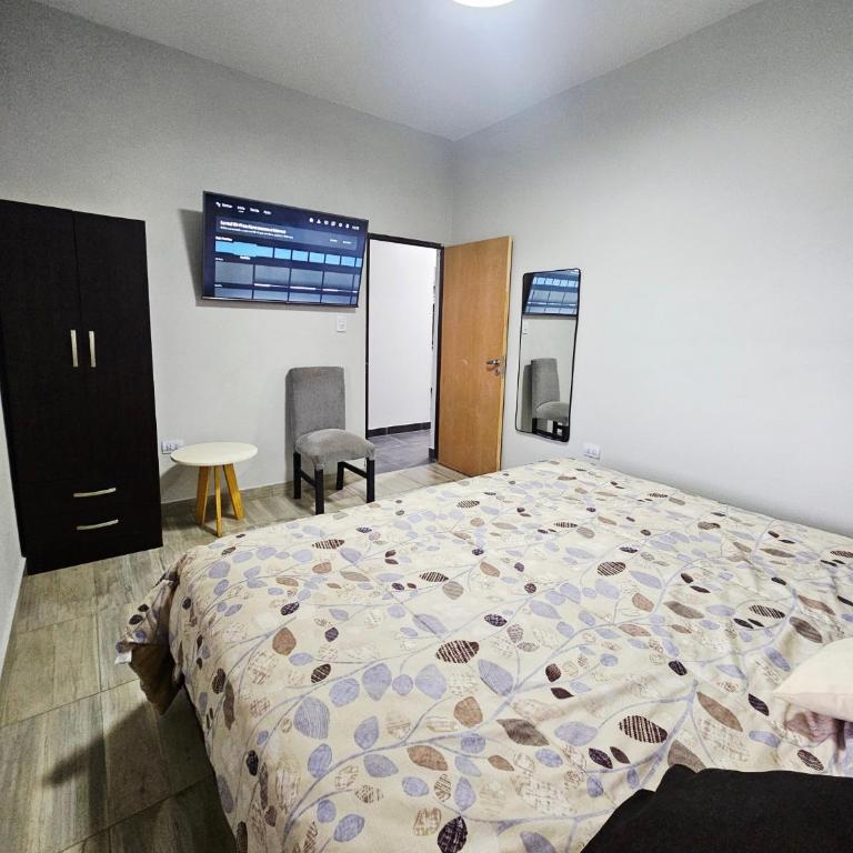Casa Valle Viejo con Cochera Cubierta Gratis - Two-Bedroom House - 19
