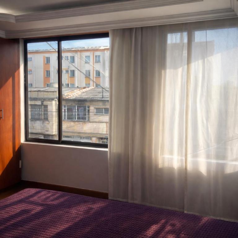 A cinco minutos de Aeropuerto - Sede 2 - Habitación Doble - 1