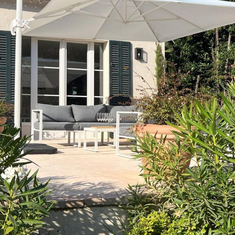 Elegant 3-BR Cannes Garden Condo - 5 Min Walk to Beach - behind Martinez - Appartement 3 Chambres - 18