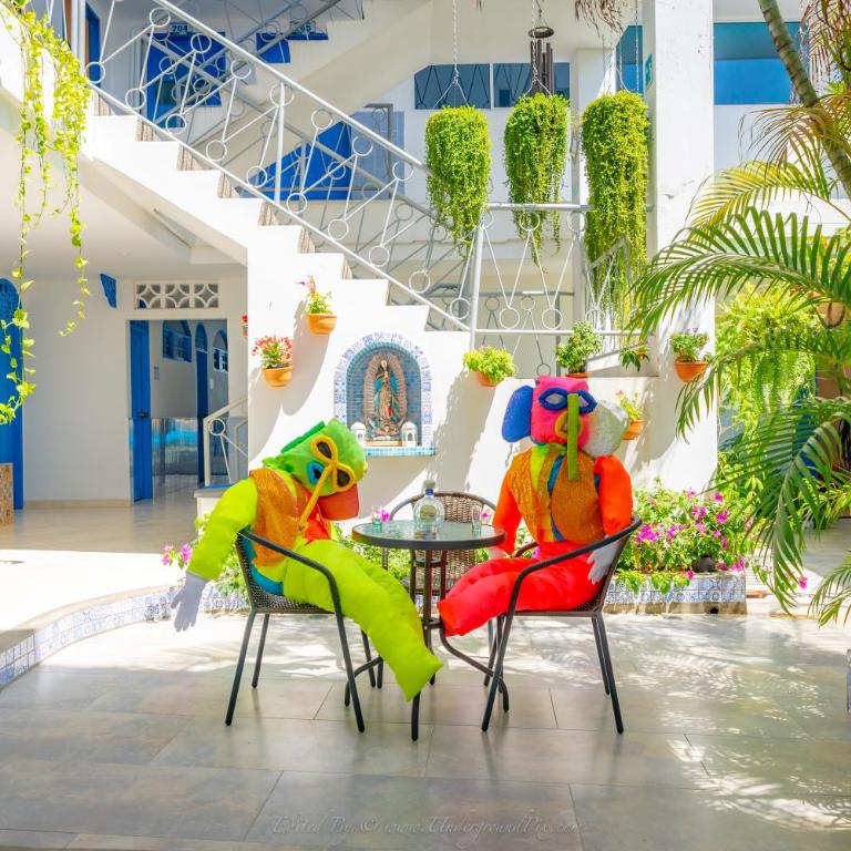Casa Caribe Colonial - Deluxe Family Room - 32