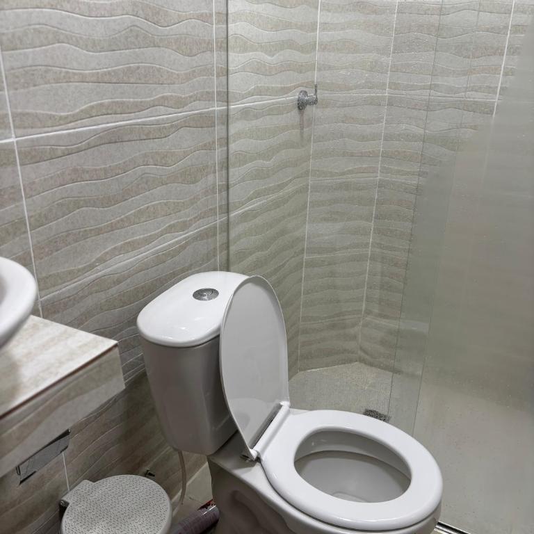 Hermosa casa de 2 plantas en Villavicencio - Meta - Three-Bedroom Home - 12