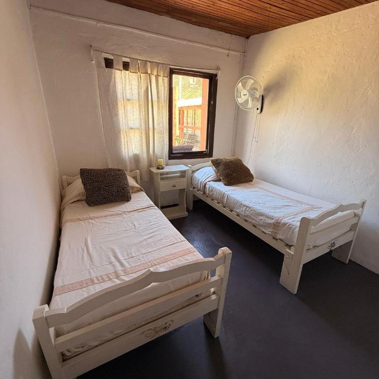 Monoambiente y Habitaciones en La Barra, Punta del Este con wifi gratis - Twin Room with Shared Bathroom - 3