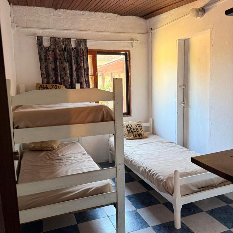 Monoambiente y Habitaciones en La Barra, Punta del Este con wifi gratis - Triple Room with Shared Bathroom - 2