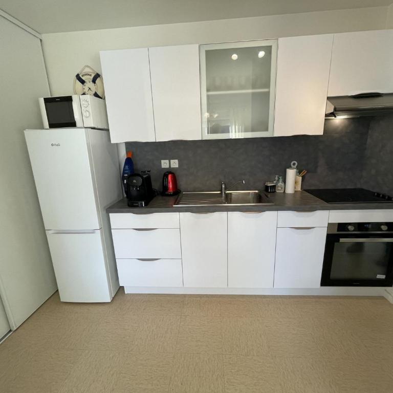 Appartement T3 au calme avec terrasse et parking, proche port du Crouesty - FR-1-775-75 - Appartement - 2