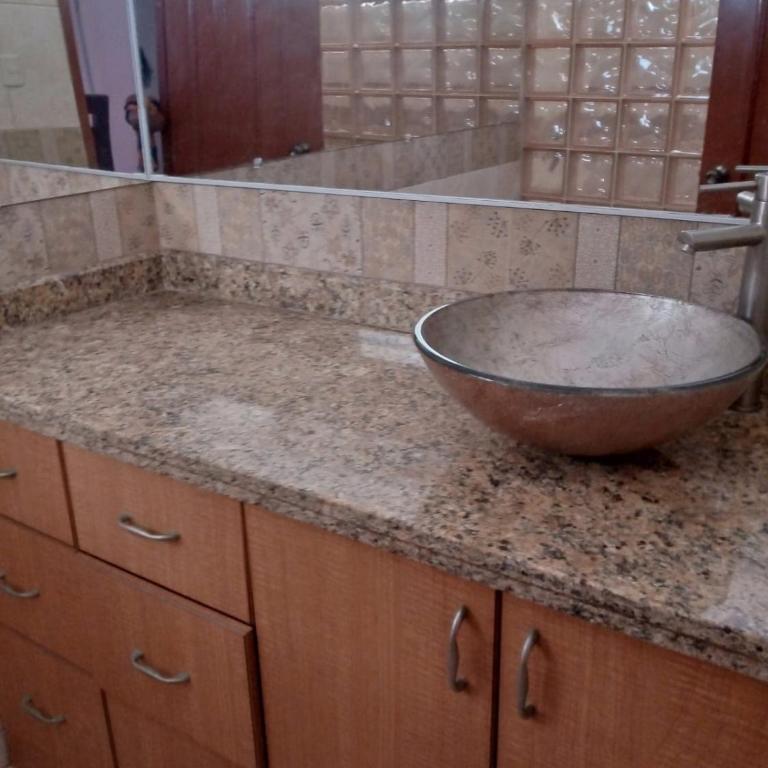 Departamento en el Hotel las Palmeras - Three-Bedroom Apartment - 5
