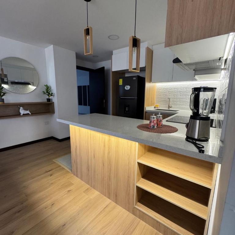 Amplio y acogedor departamento en el edificio torres de Almería - Apartamento de 1 dormitorio - 8
