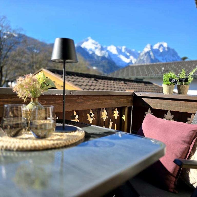 Ferienwohnungen Alpspitzecho - Apartment mit Blick auf die Berge - 2