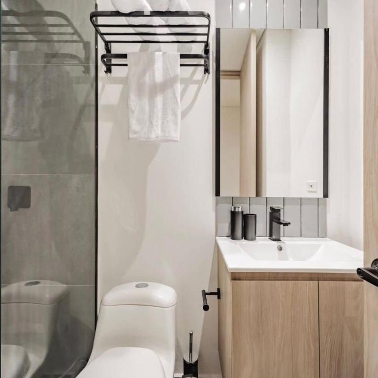 Laureles Studios - Tomas - One-Bedroom Apartment - 13